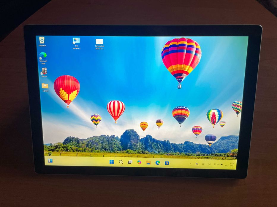 Microsoft Surface Pro 7. Windows 11 pro/ i3/4gb/ssd 128.