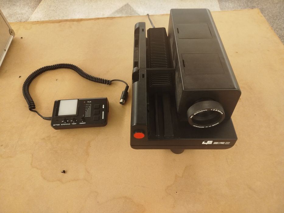 Projetor de slides Siro