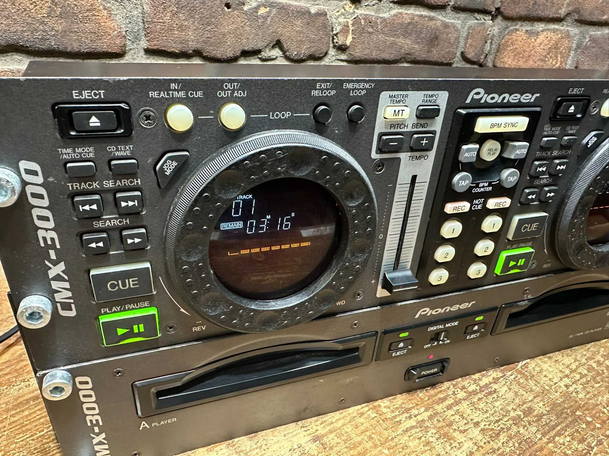 Konsola Pioneer CMX-3000