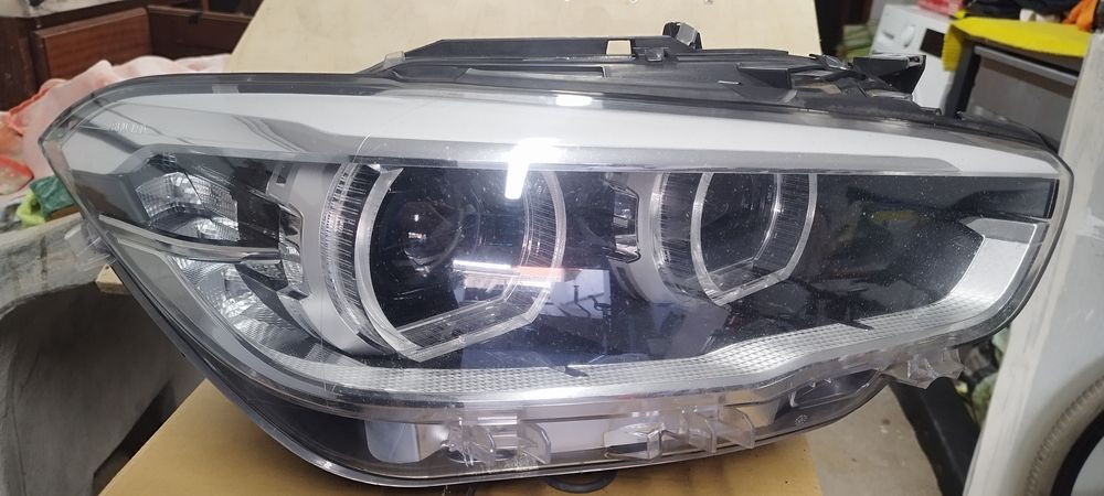 Farol bmw serie 1f20