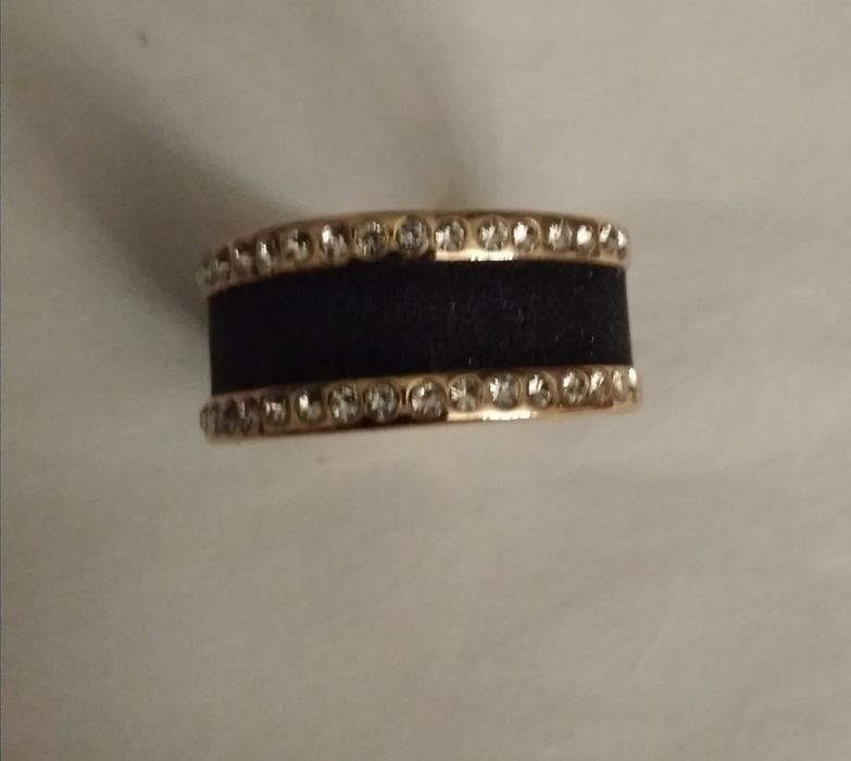 Pierścionek GIGI Avon