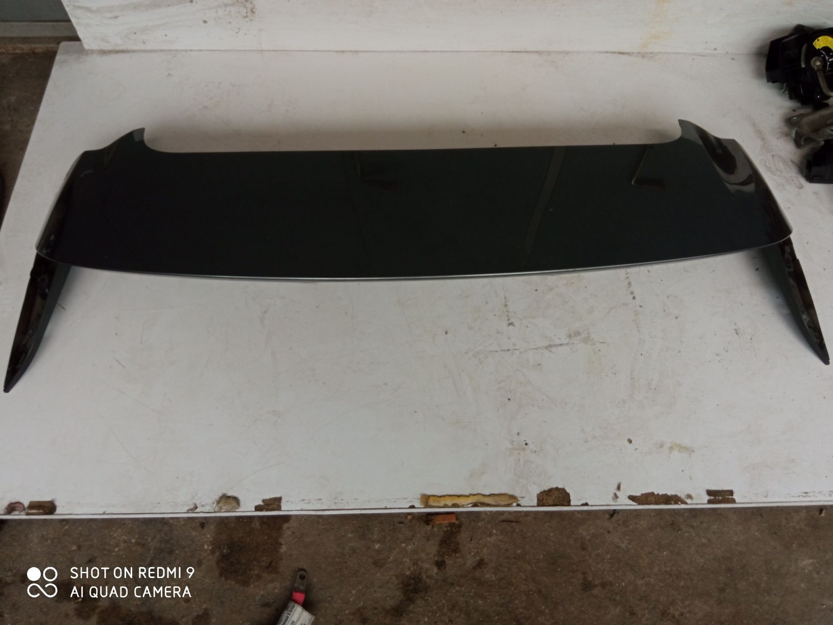 Spoiler lotka daszek klapy Opel Insignia B kombi