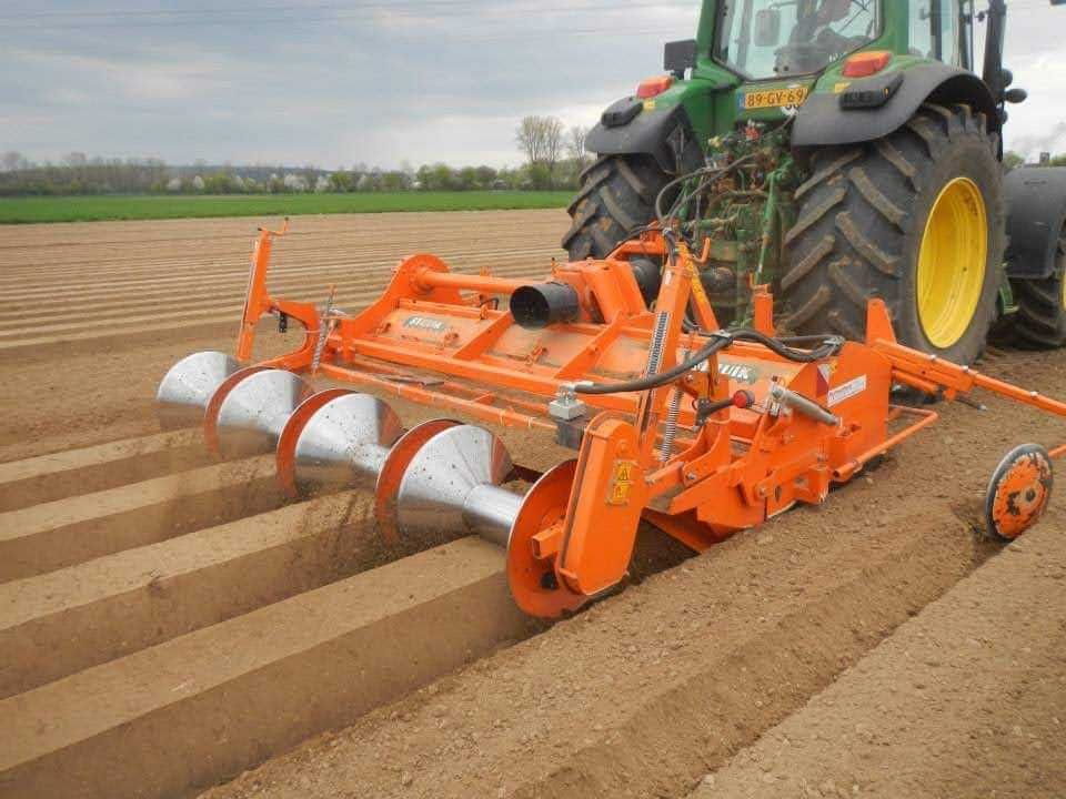 Культиватор грядообразователь 150смх130см  STRUIK RF165 морква, цибуля