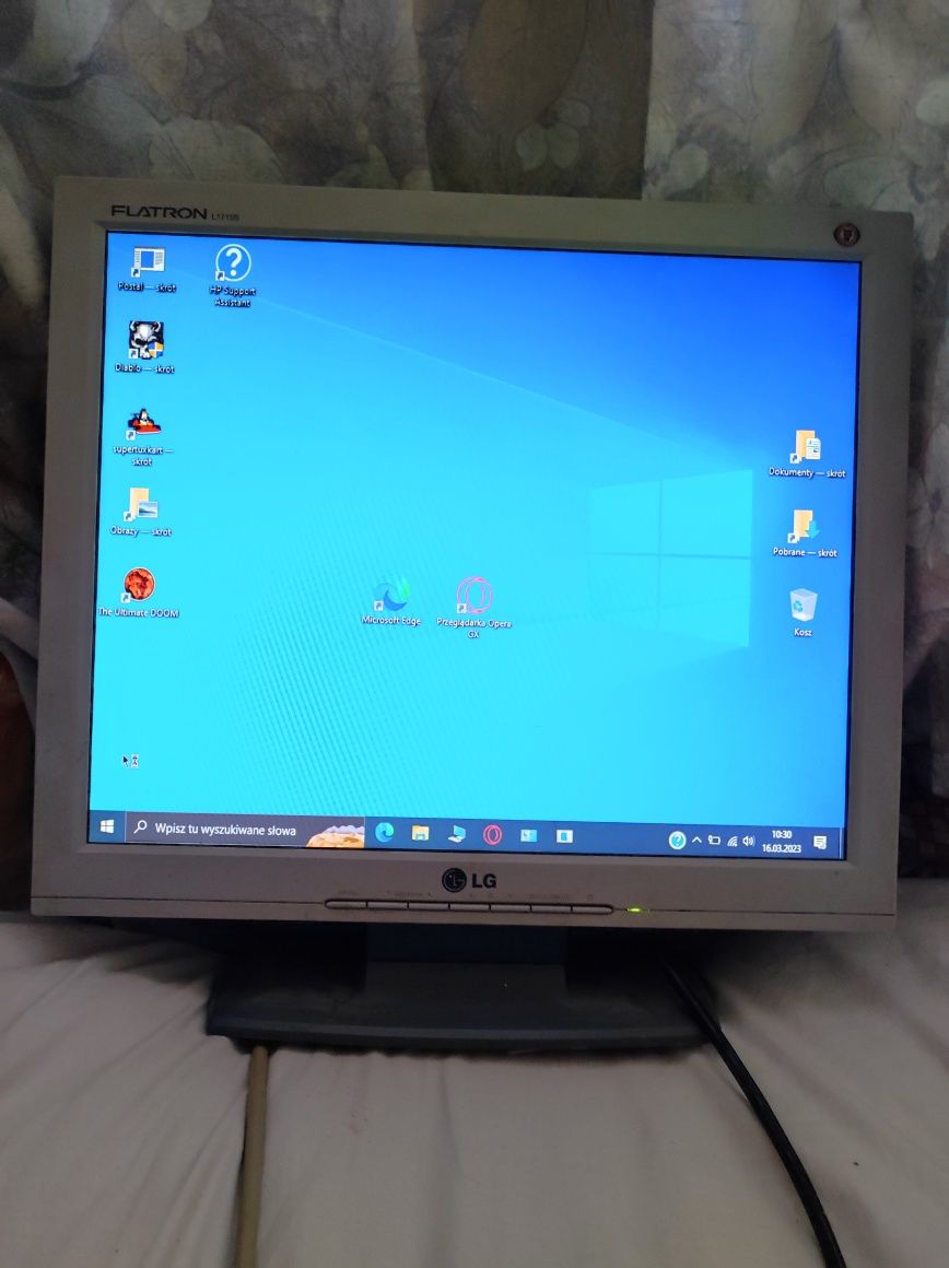 Sprawny Monitor LG  L1715S