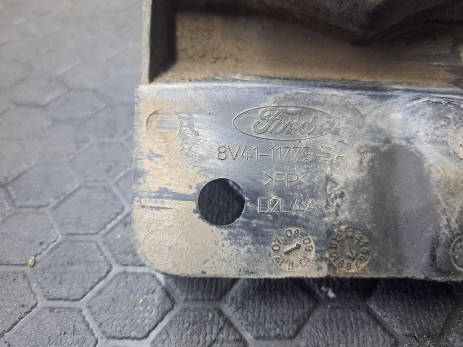 Kierownica powietrza PRAWA/LEWA Ford Kuga 8V41-8326-AA / 8V41-8327-AA