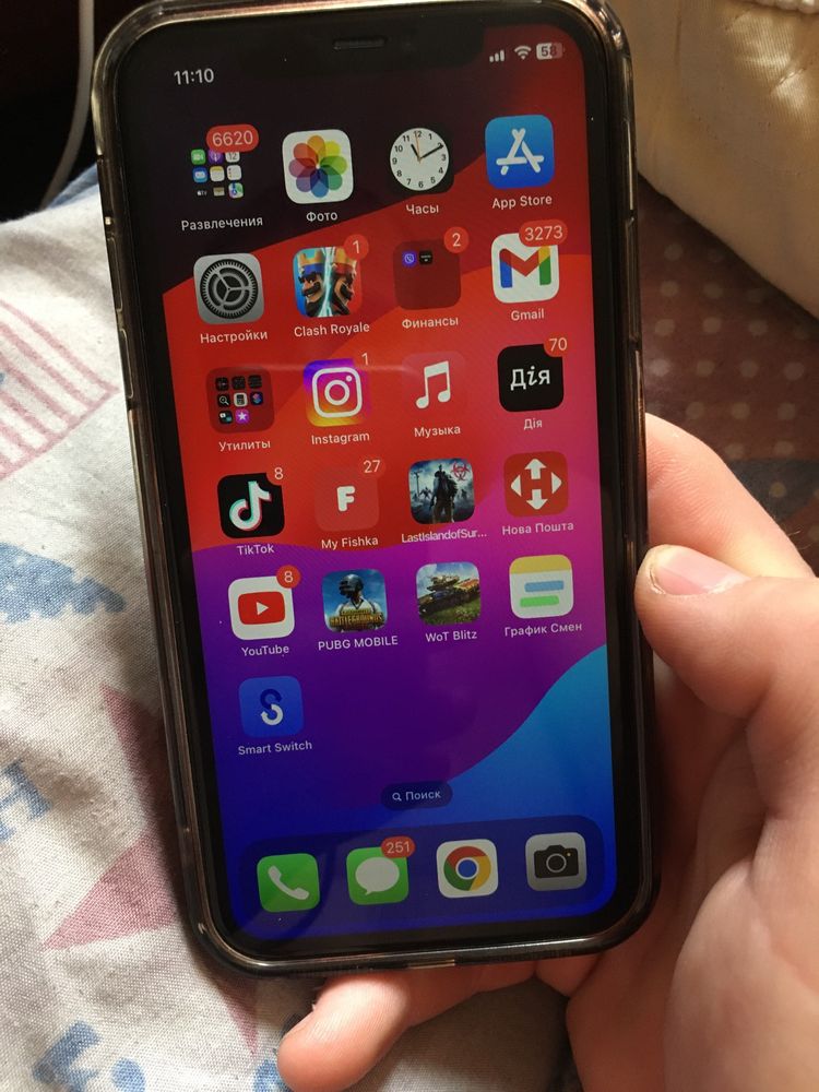 Продам Iphone 11  64 gb