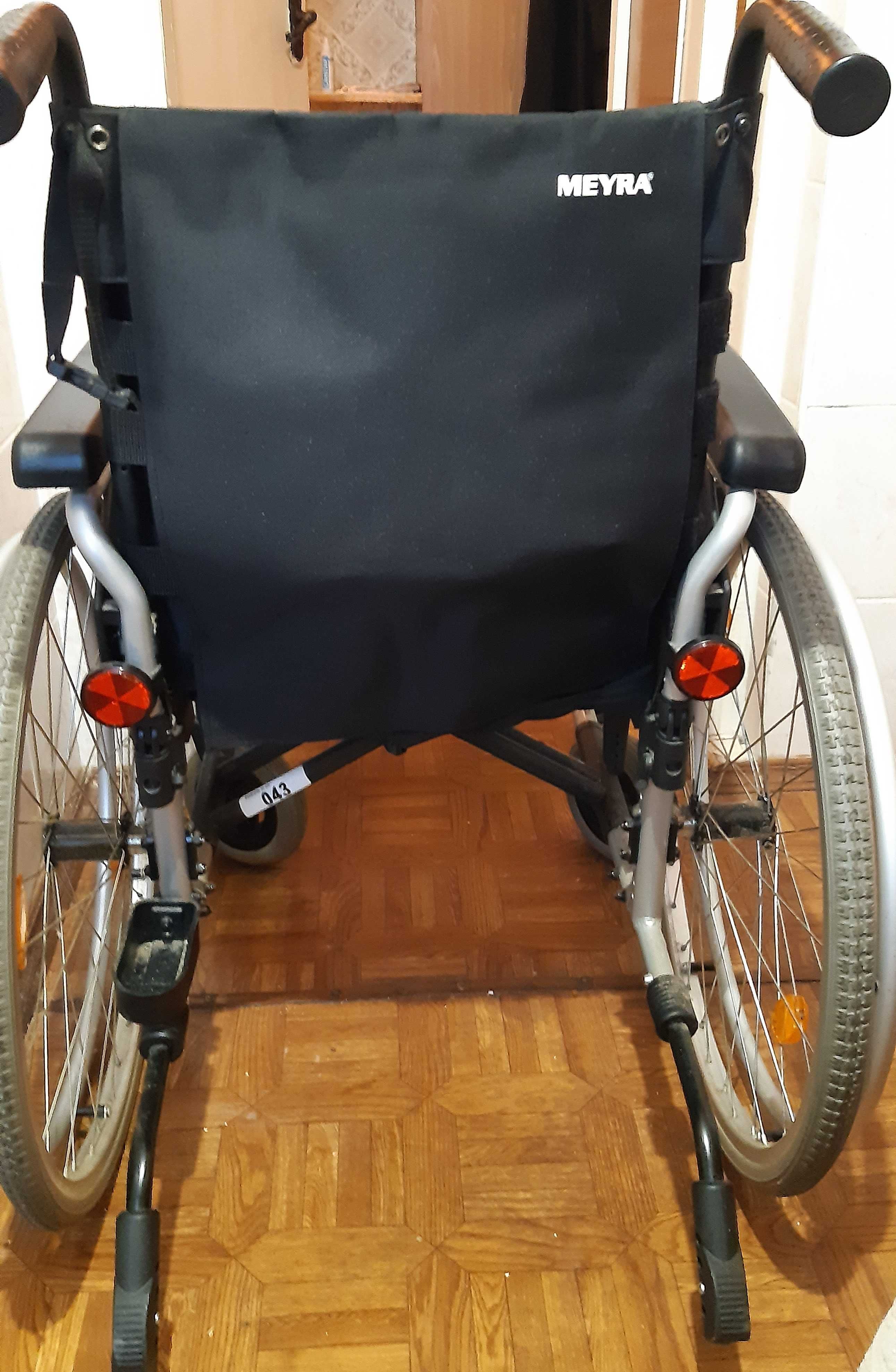 Крісло,візок,коляска для інвалідів Meyra 2.750