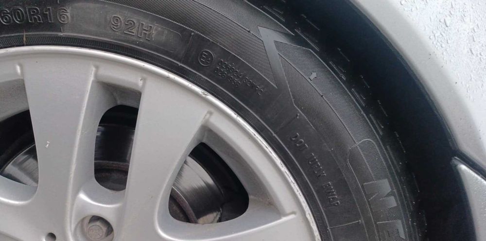 Opony zimowe 16 205/60R16