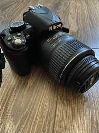 Дзеркальний фотоапарат Nikon D3100, AF-S Nikkor 55-200 mm, спалах