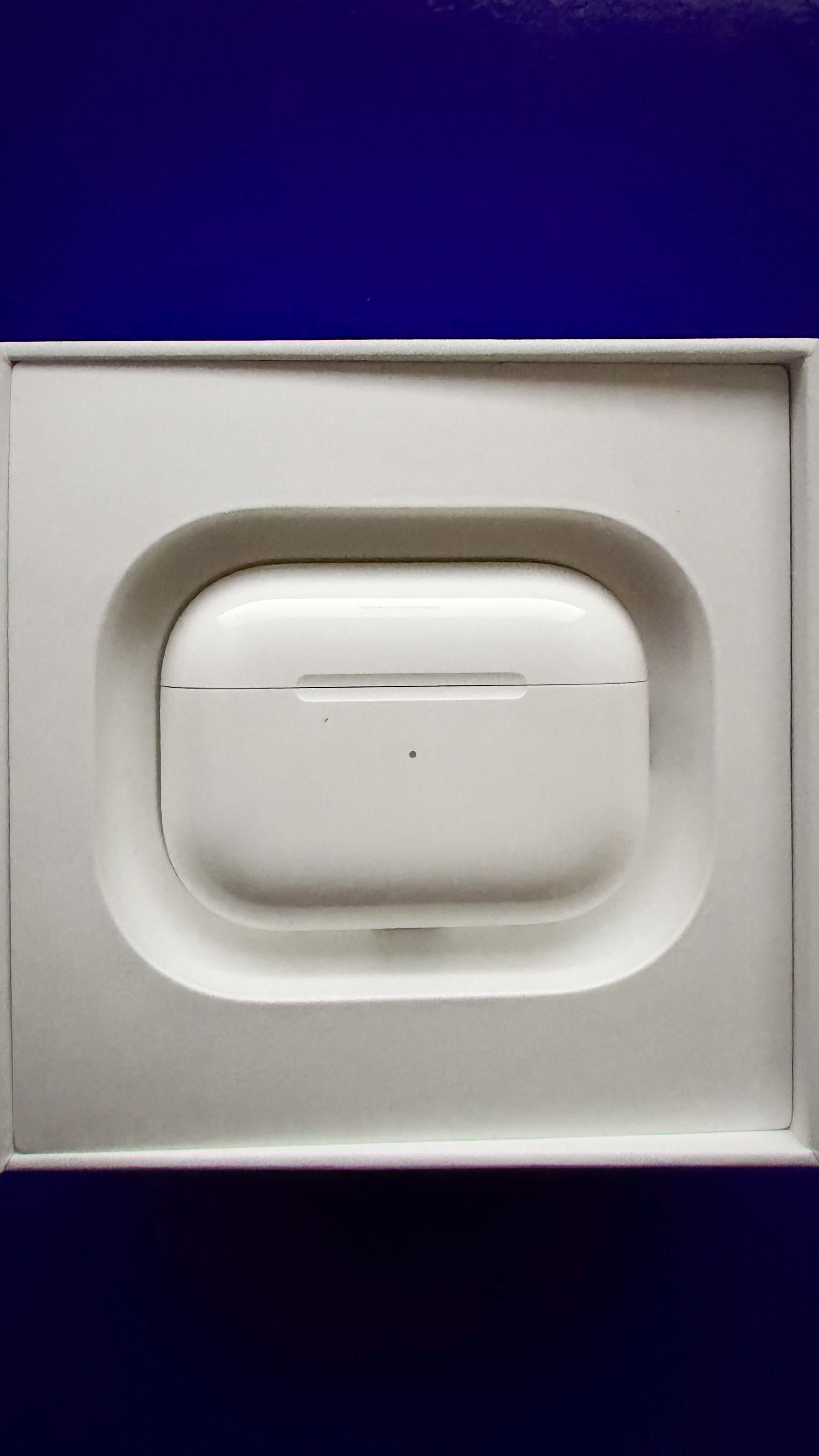 Airpods Pro APPLE 2ª Geração USB-C - ORIGINAIS - USADOS (COMO NOVOS)