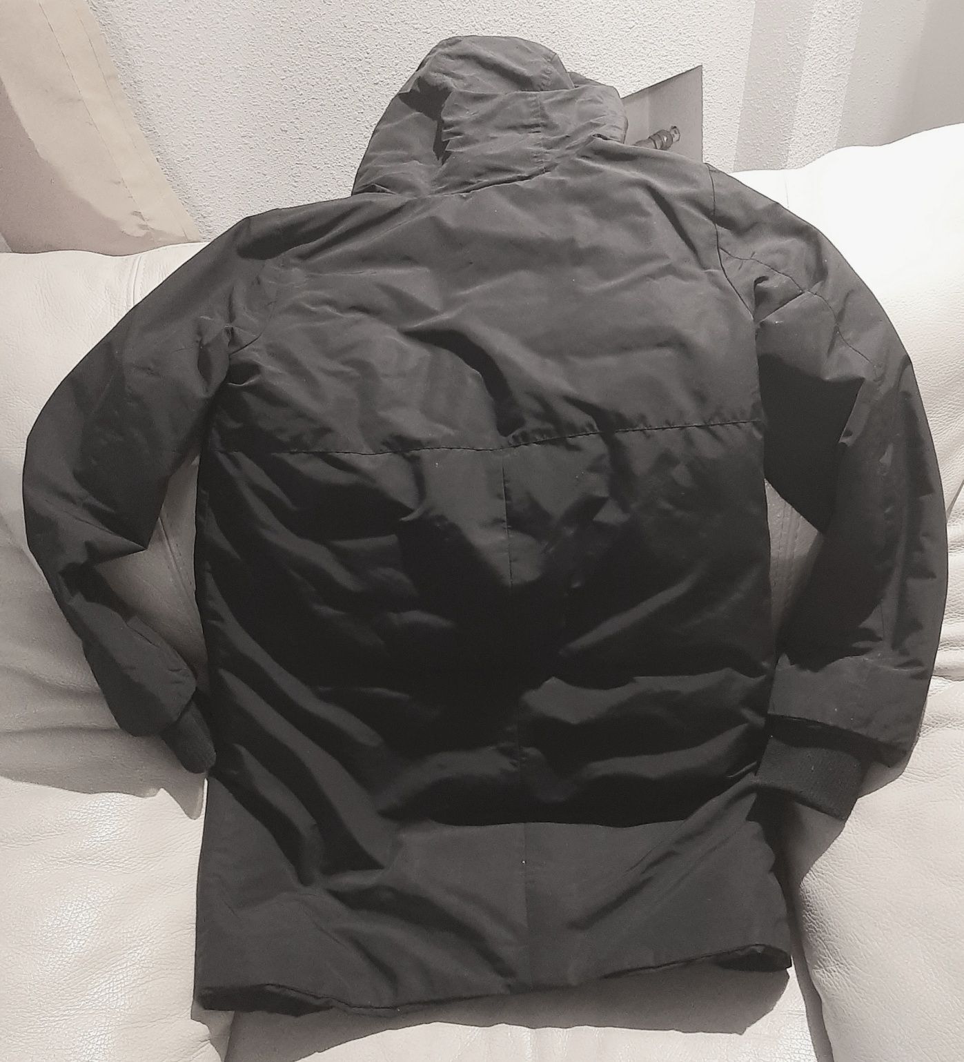 Продам оригинальную удлинённую куртку «ZARA BASIC», Испания.