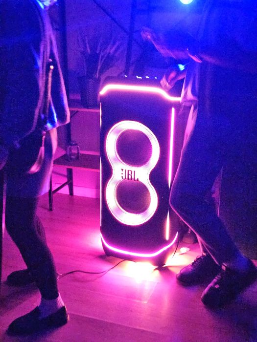 Wynajem głośnika JBL partybox ultimate 1100w
