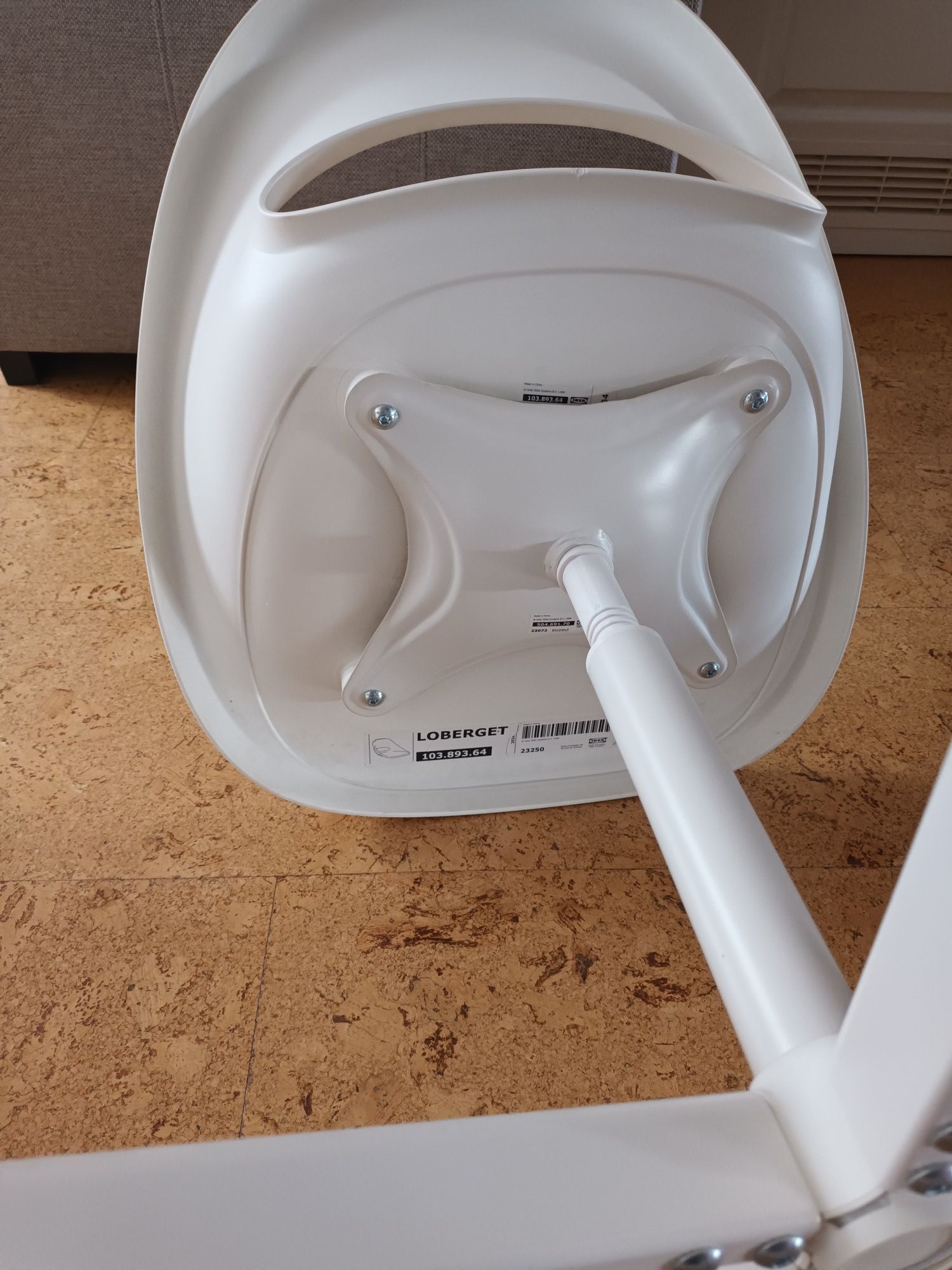 Krzesełko Ikea Loberget z kółkami