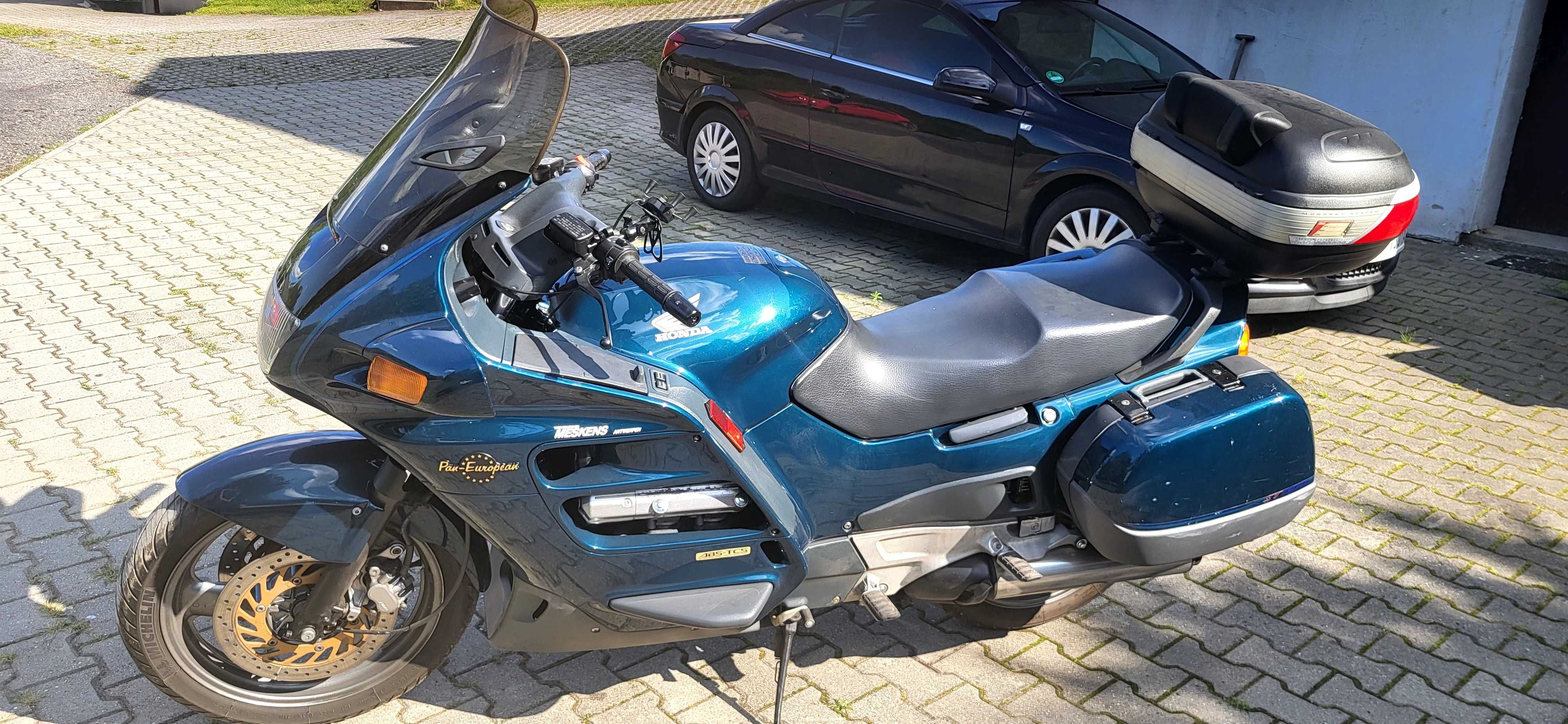 Honda st 1100 , Honda
