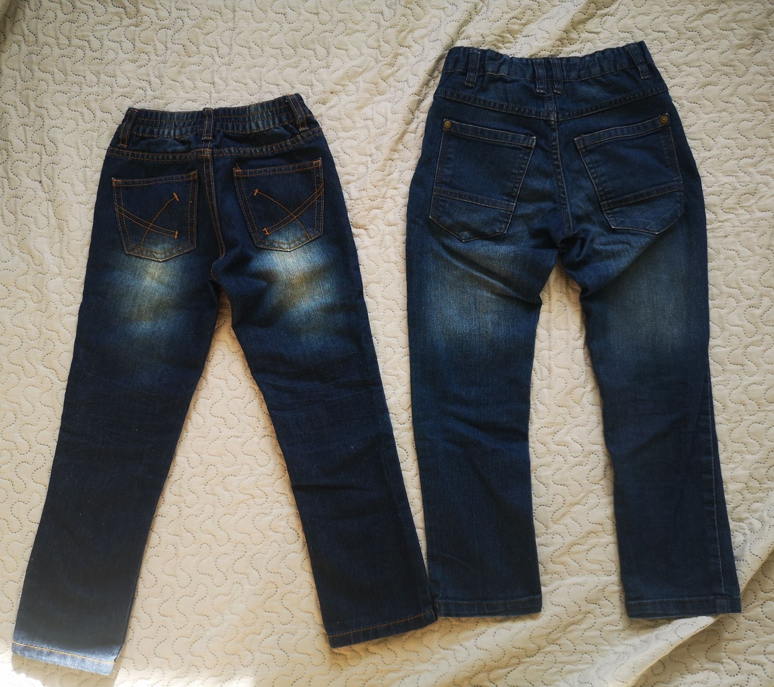 Nowe 2 pary spodni jeansowych dla chłopca w rozmiarze 122