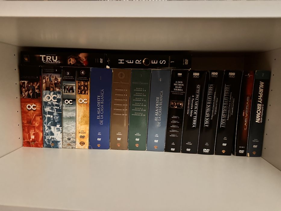 Lote Series e Filmes Originais Dvd