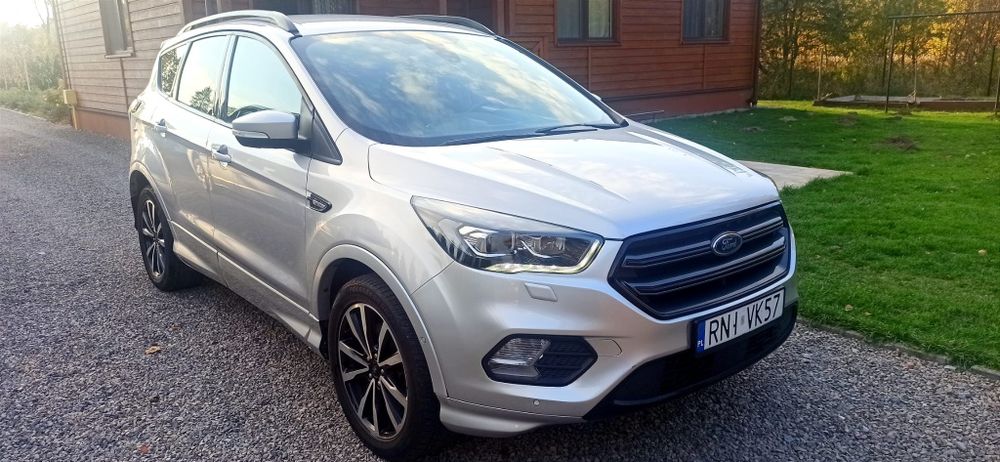 Ford Kuga ST Line