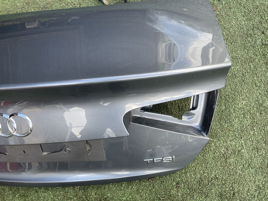 Кришка багажника рестайлінг колір 0C/X7R AUDI A4 B8 2012-2016