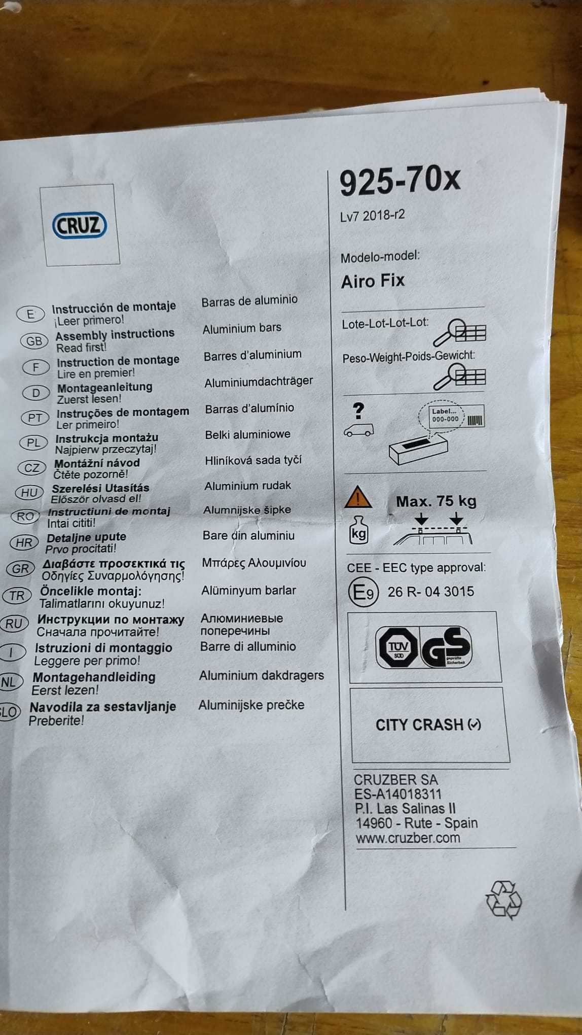 Bagażnik dachowy belki poprzeczki Cruz AiroFix936015 Mercedes Infinity