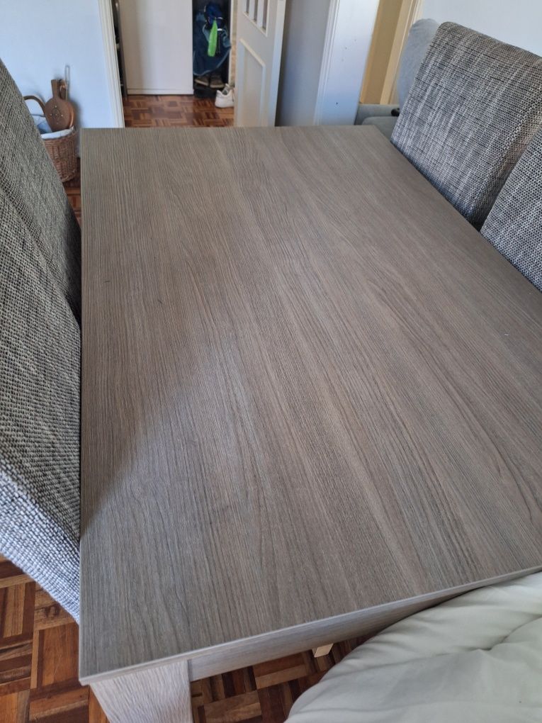Conjunto de móveis de sala