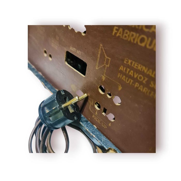 Rádio Vintage Graetz Canzonetta 384W – Alemanha, década de 1950