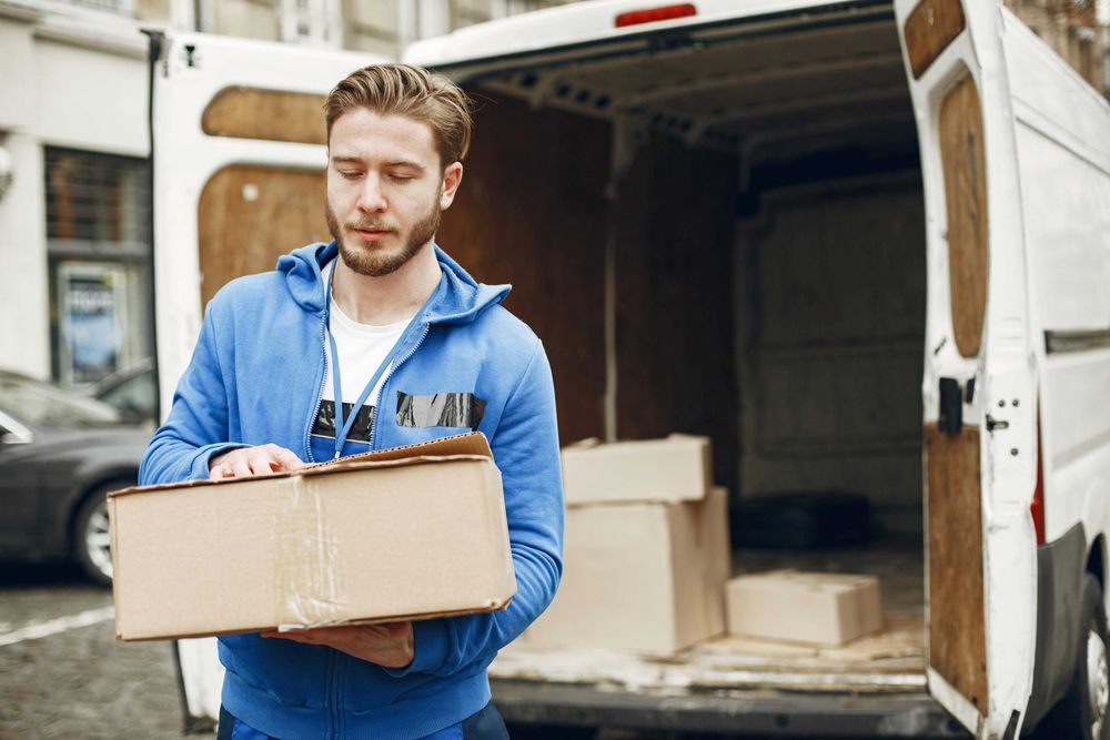 Opróżnianie Mieszkań i Małych Pomieszczeń – Usługi transportowe