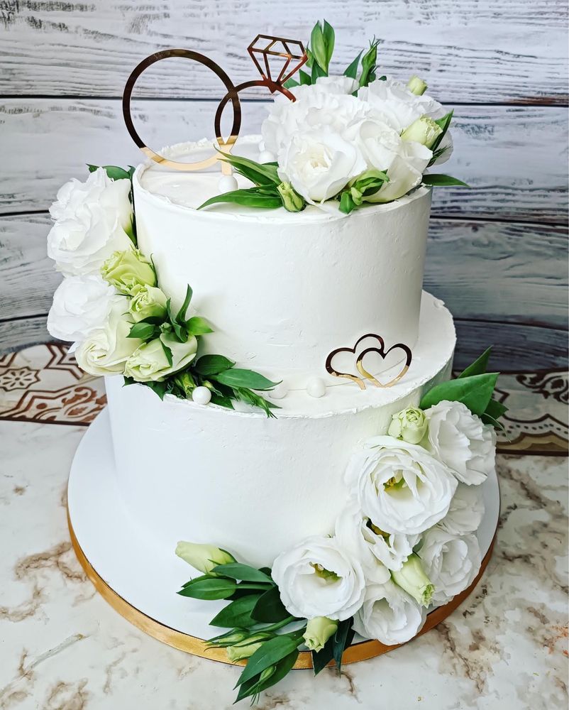 Весільні торти під замовлення