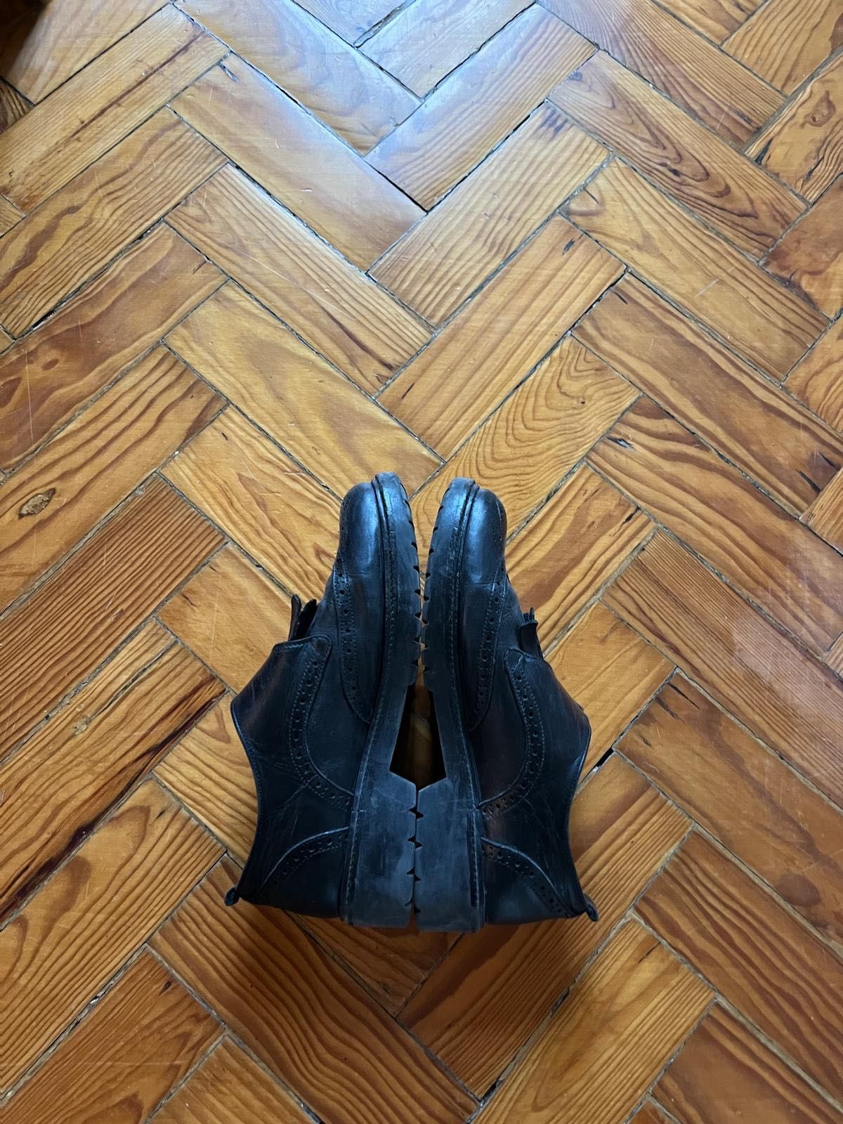 sapatos de produção portuguesa estilo Dr. martens 38