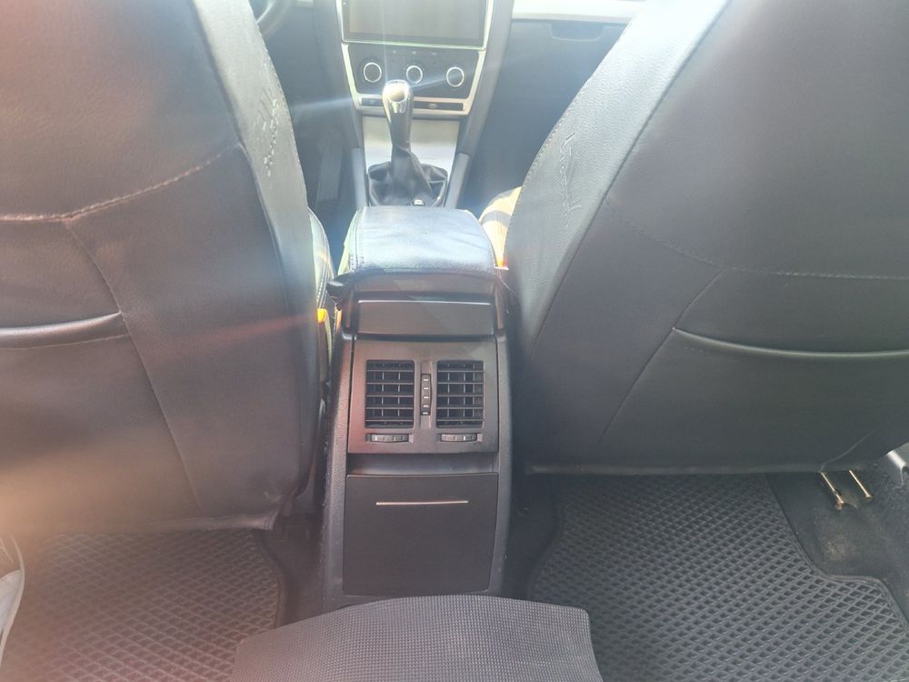 Продаж Авто Skoda Octavia