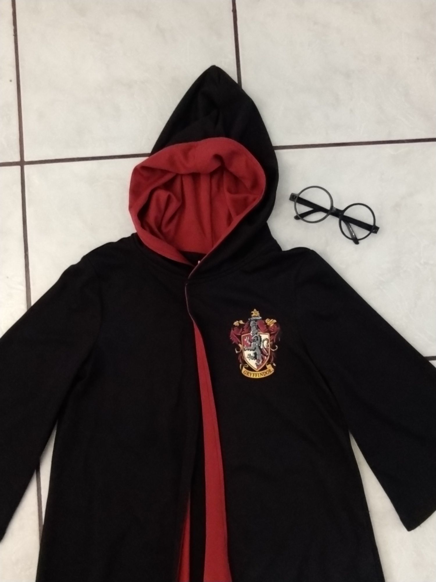 Strój szata peleryna + okulary Harry Potter Gryffindor H&M 110/116