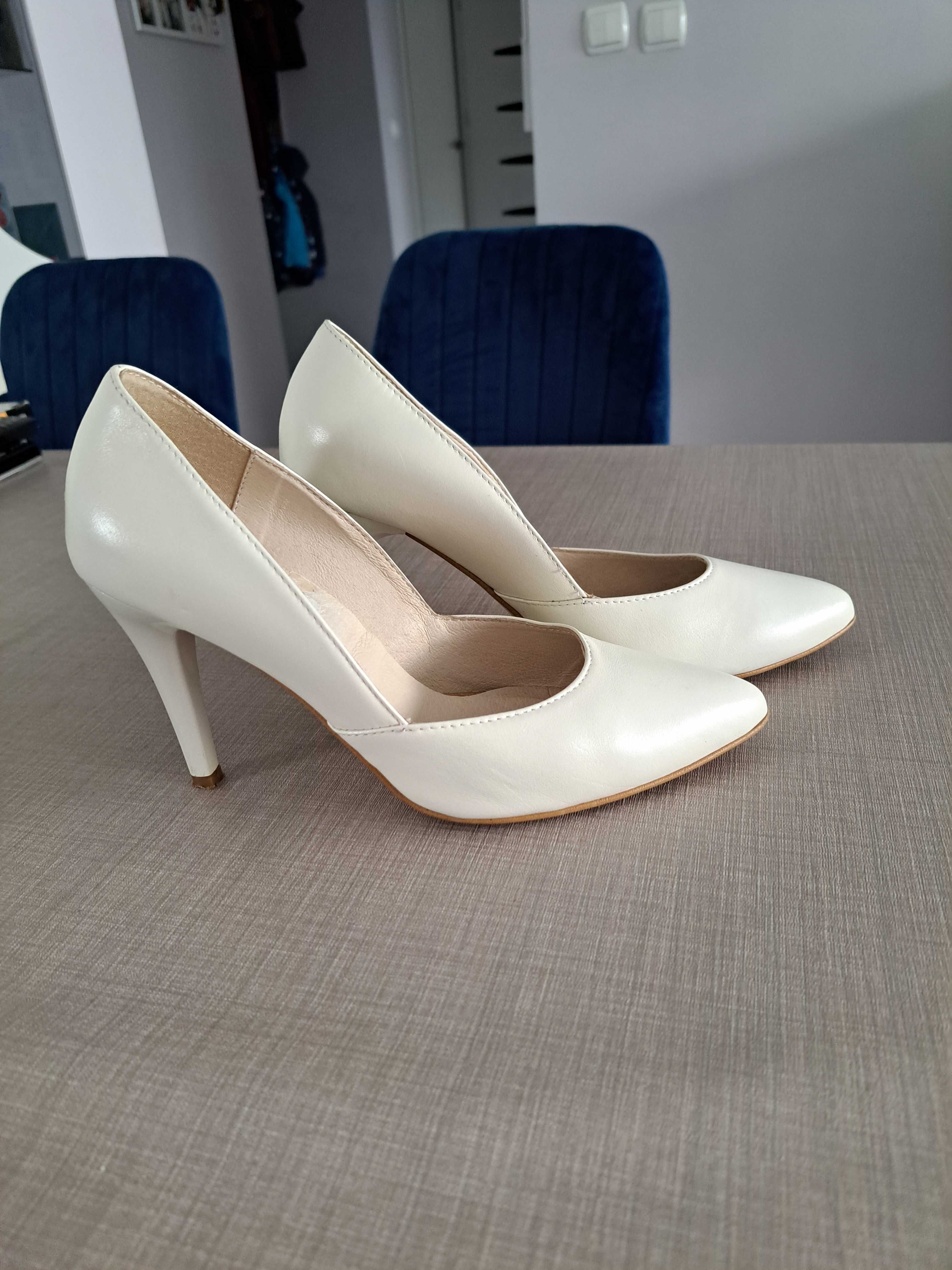 Buty ślubne kolor ivory, śmietankowy