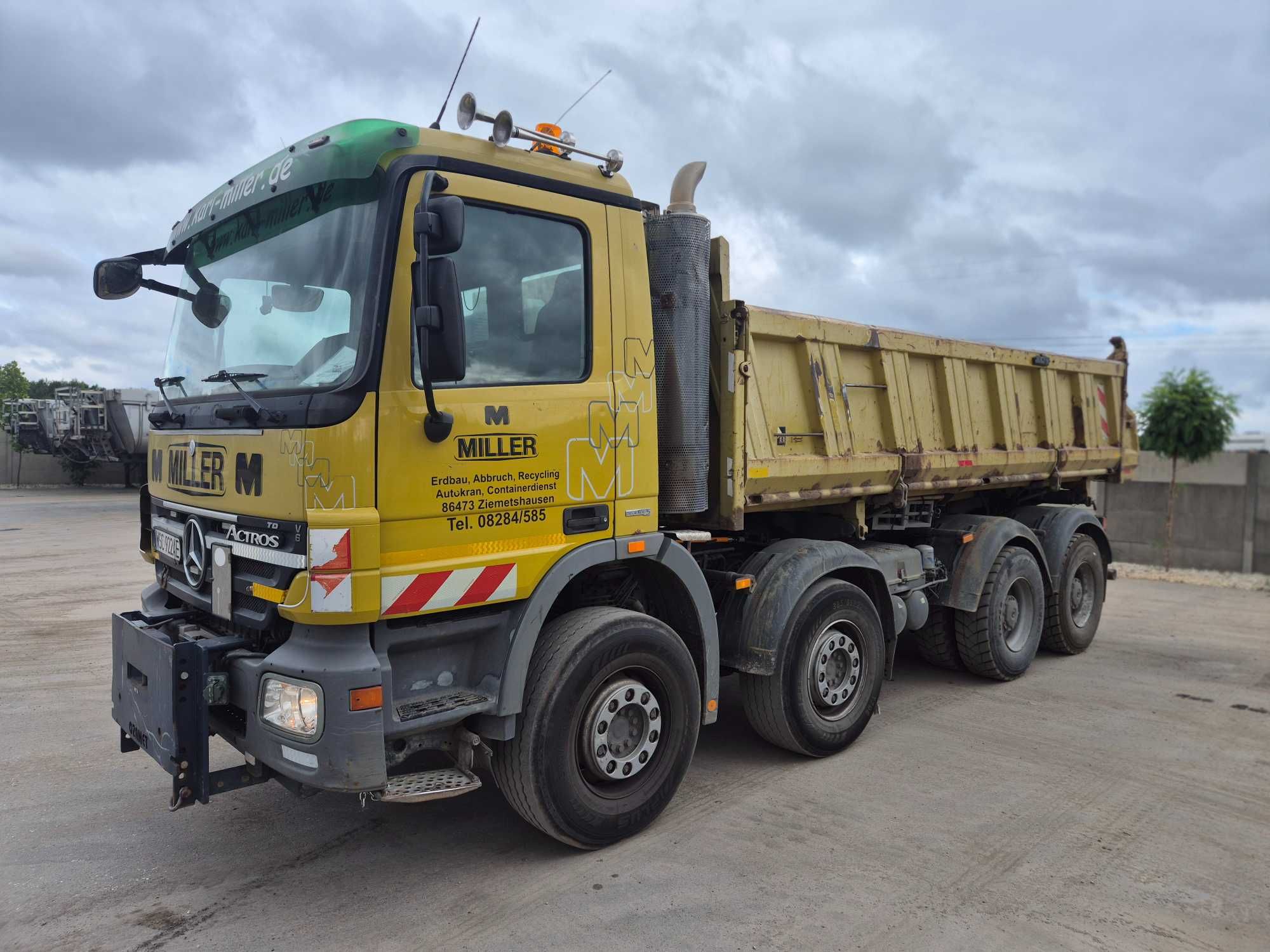 Mercedes Actros cztero ośka