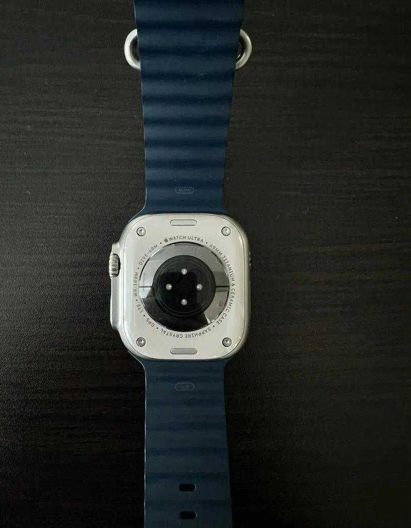 Apple watch ultra 2 49mm titanium