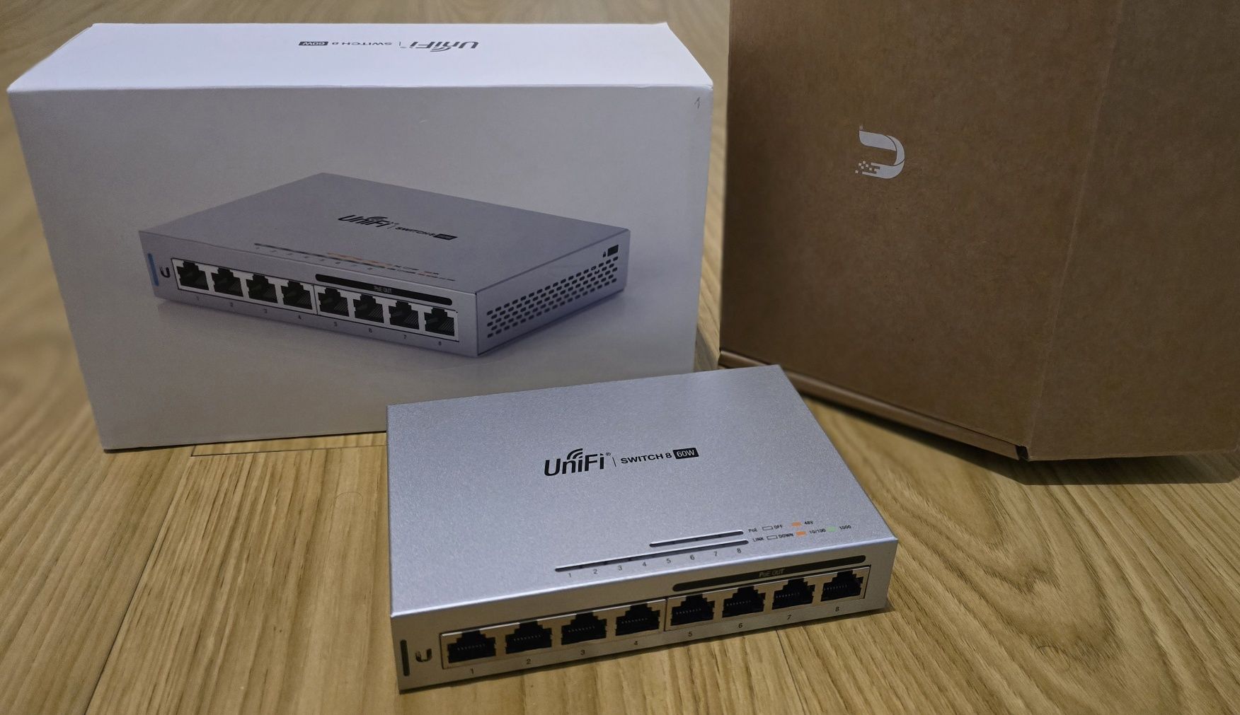 Ubiquiti switch PoE 8 60w