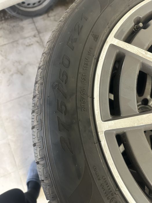 Felgi 21 cali z oponami AMG