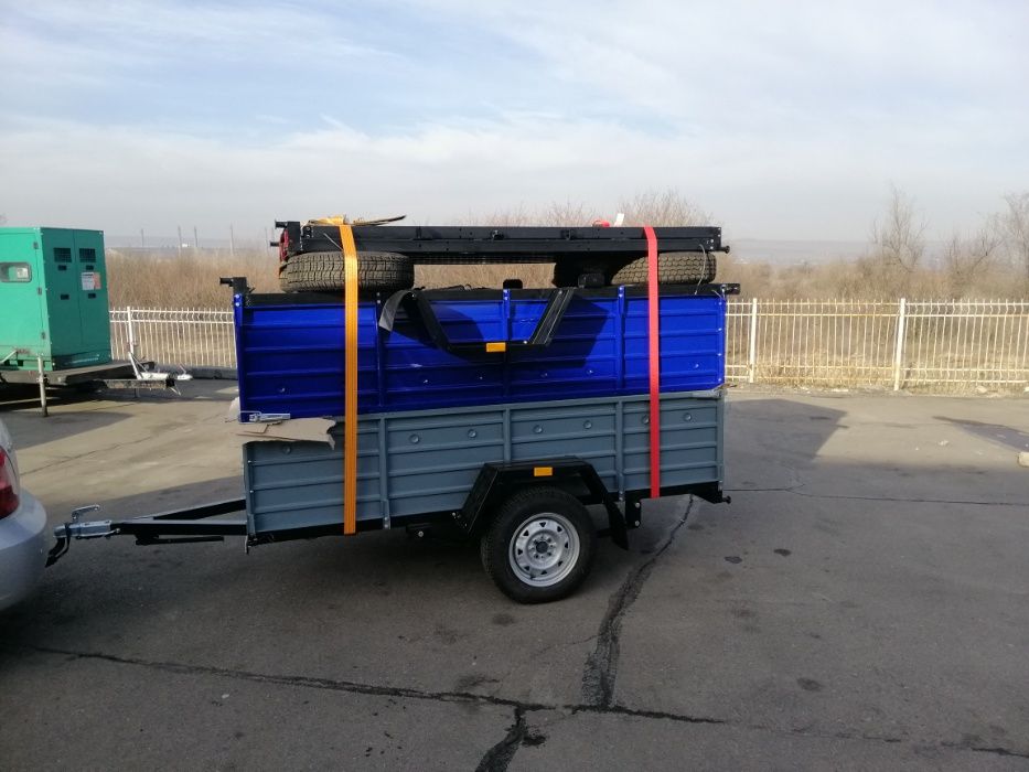 Одноосный  автоприцеп в г.Светловодск. Усиленный от завода. 2200*1300