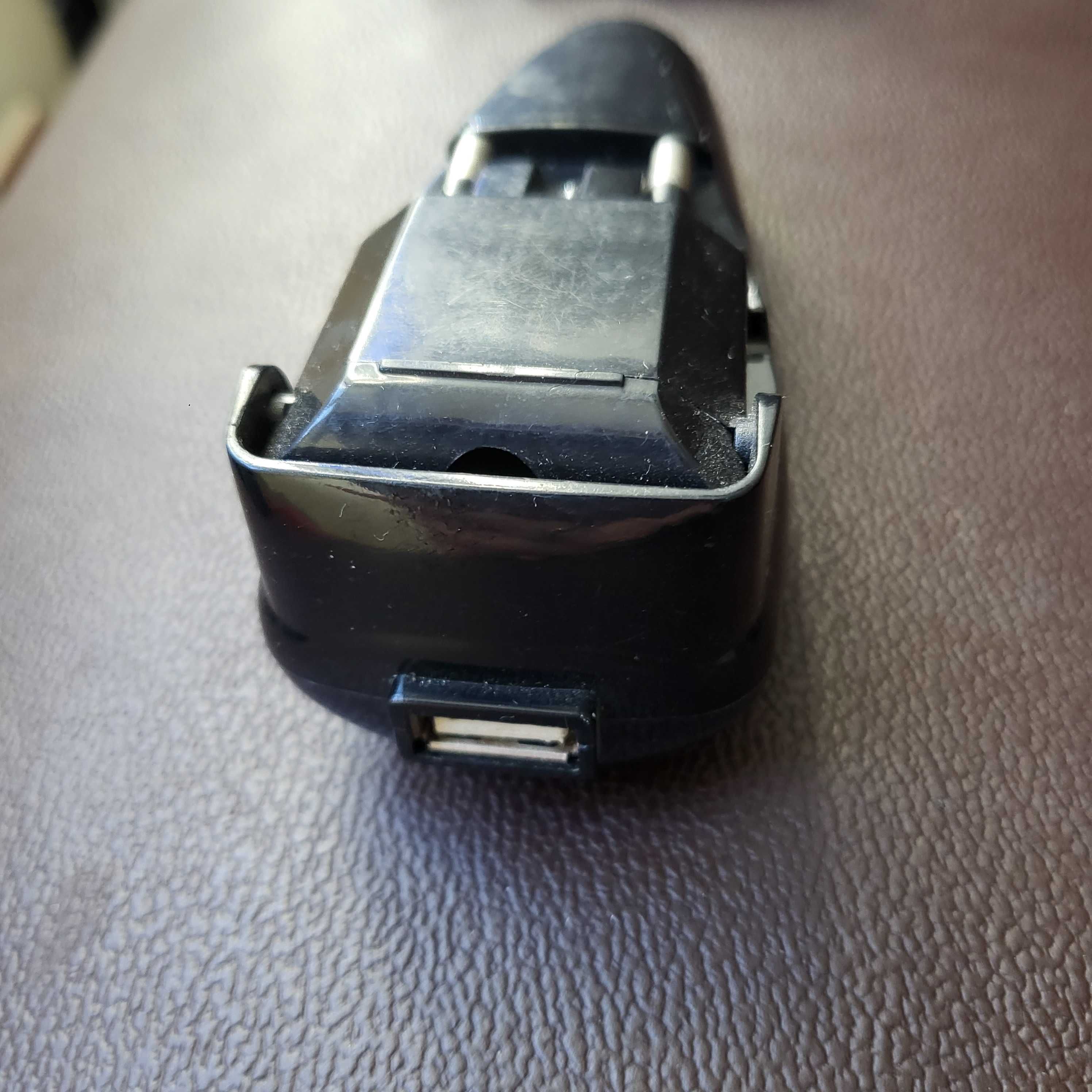 Adaptador usb de viagem com ligação de  isqueiro