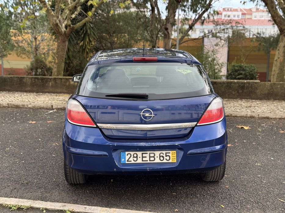 Opel Astra 1.3 CDTI 90cv