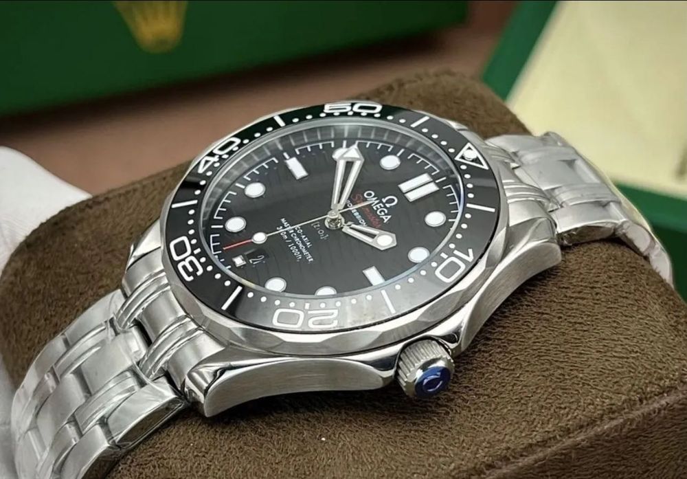 Годинник Omega Seamaster Black