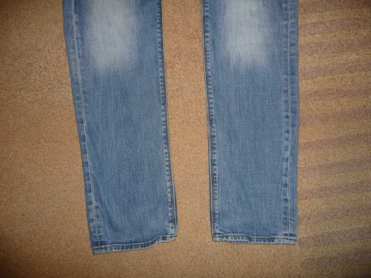 Spodnie dżinsy SUPERDRY W36/L34=47/110cm jeansy