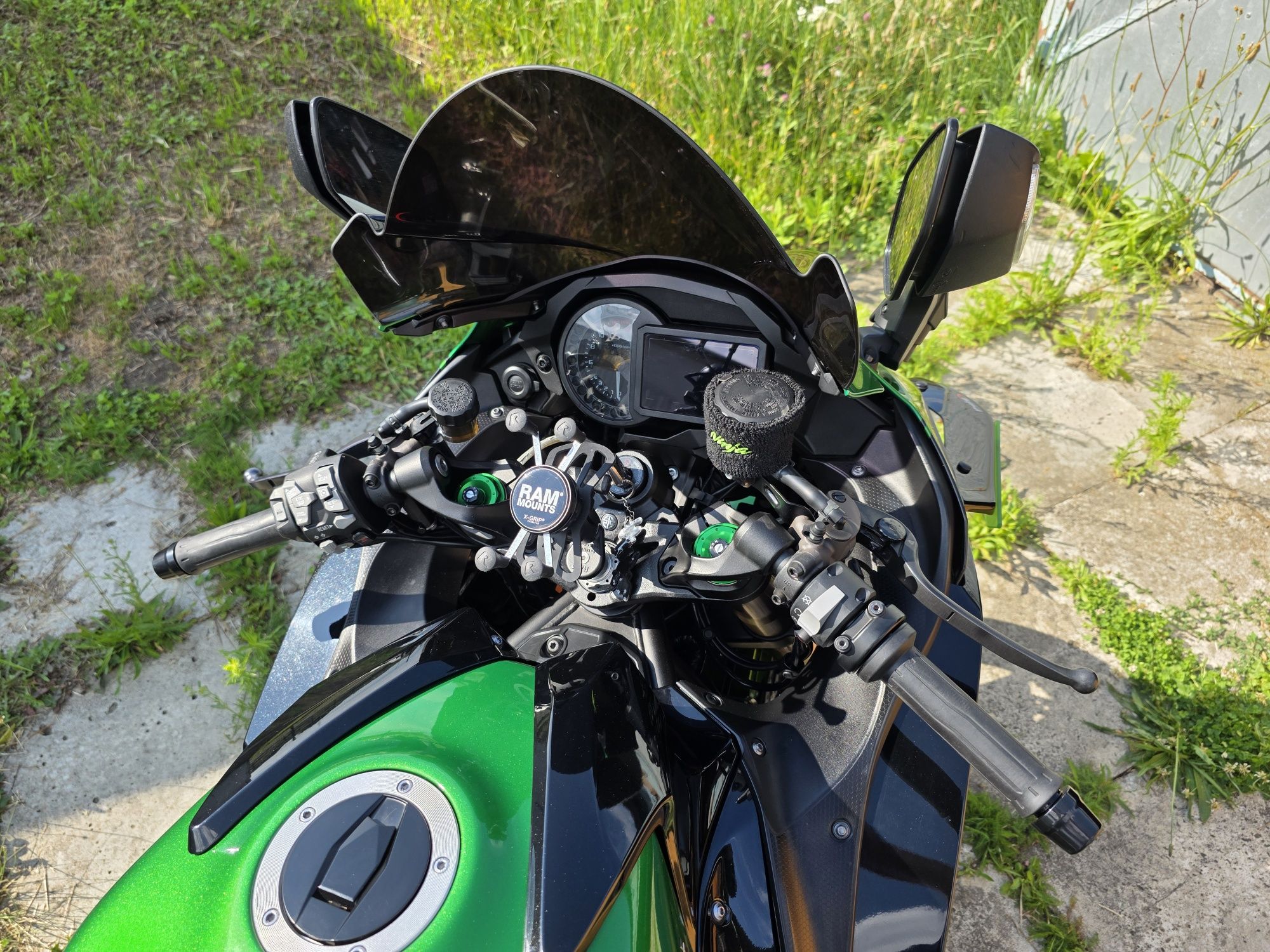 Kawasaki H2SX 200km super stan