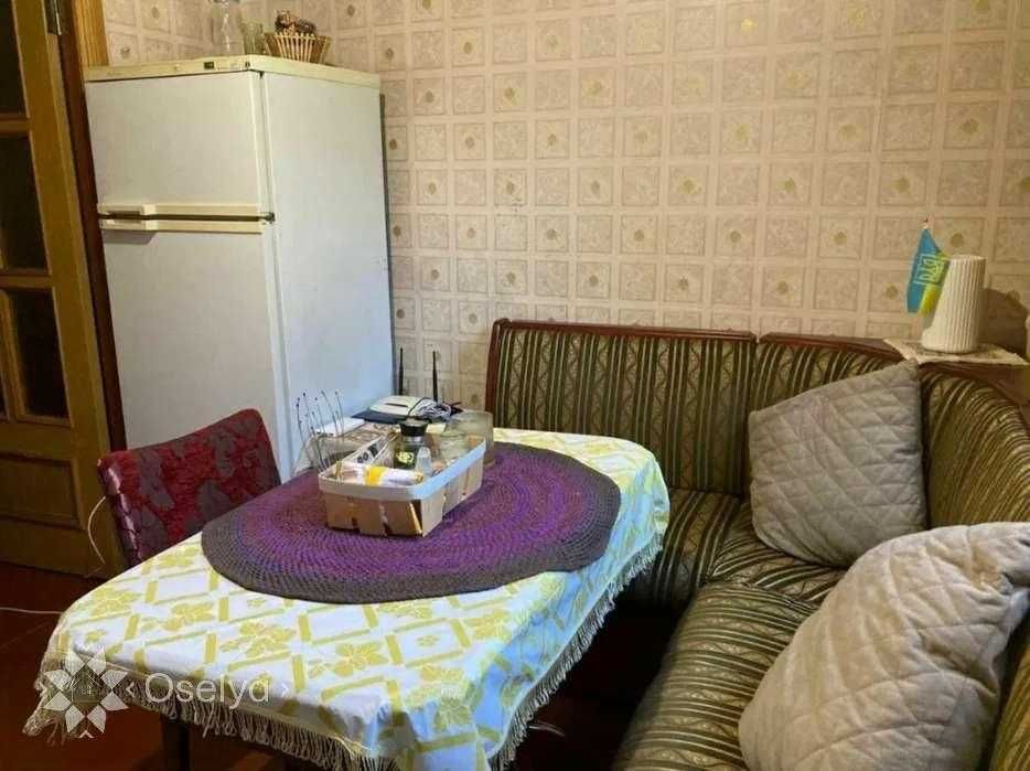 Продаж 2-кімнатної квартири на Троєщині Радунська 18А ТРЦ Район