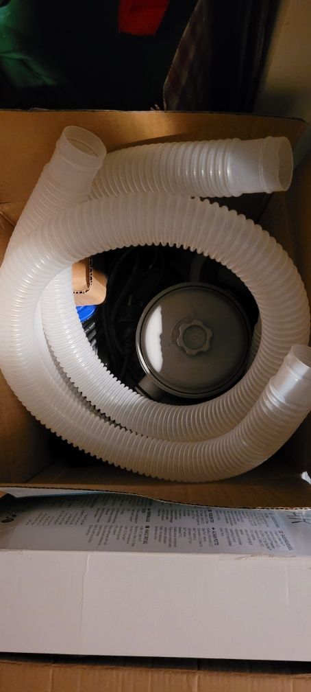 Bomba de filtragem para piscina (1 mês de uso)