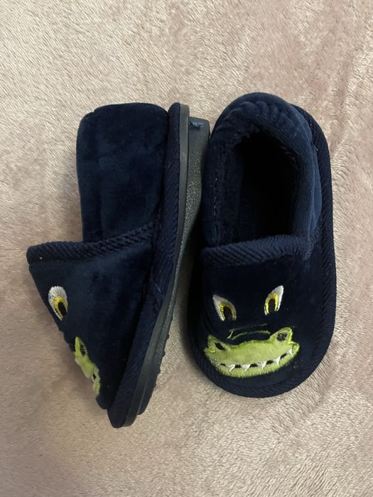 Тапки, тапочки теплі дитячі