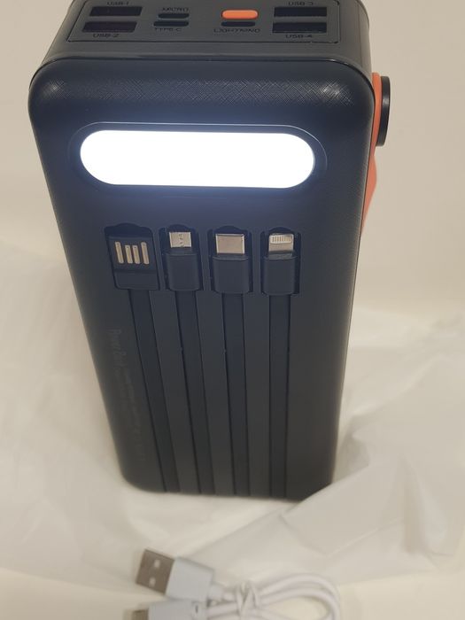 Повербанк 60000 mAh з фонарем та сонячної панелі