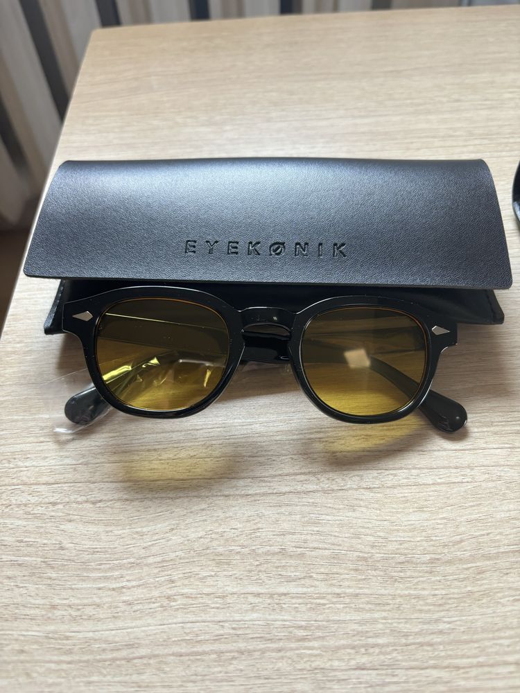 Okulary przeciwsłoneczne EYEKØNIK