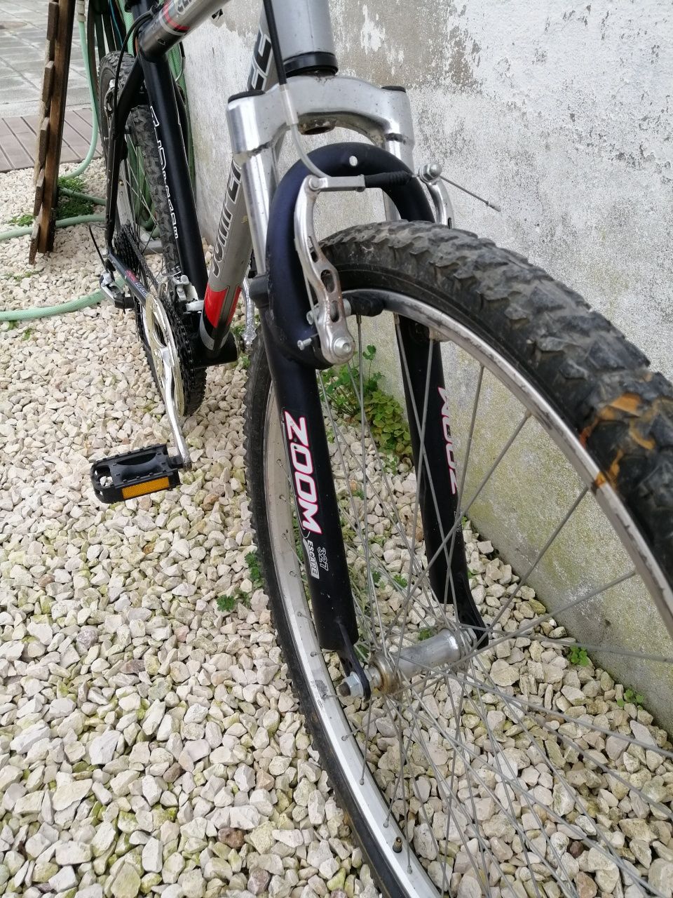 Bicicleta modelo de homem