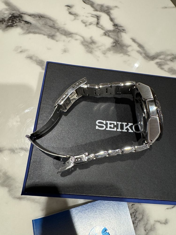 Relogio seiko samurai save the ocean