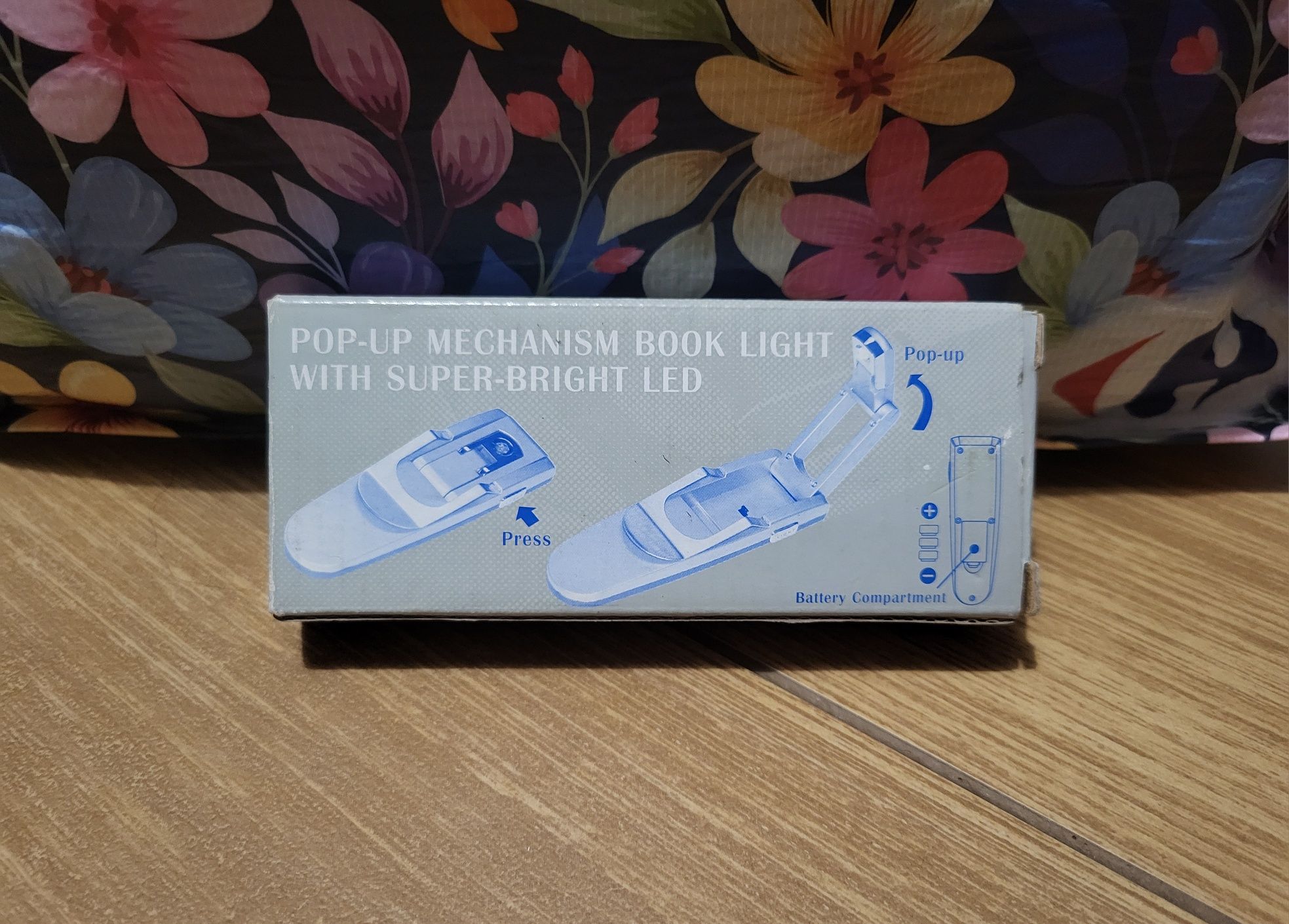 NOWA mocna lampka Led z mechanizmem pop-up