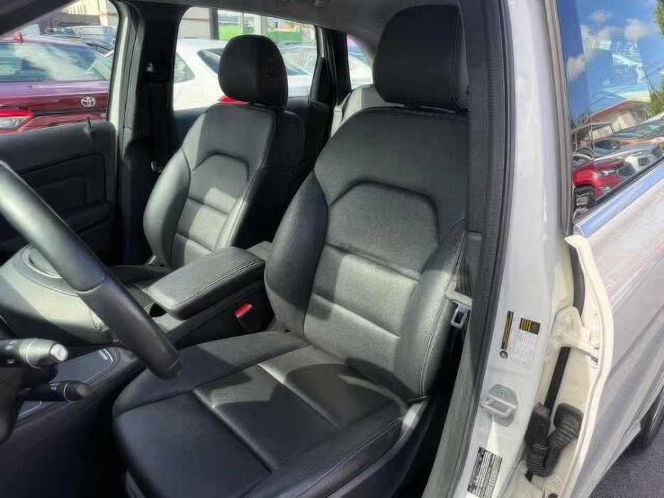 Mercedes-Benz B-Class B 250 e      2016